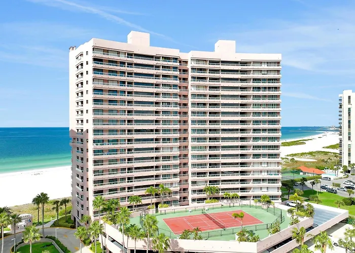 Holiday home Crescent Club Ii Phb